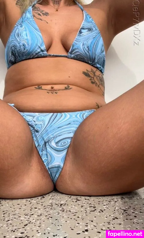 angieflemming_ Nude Leaked OnlyFans Photo #LnT4HG8abD