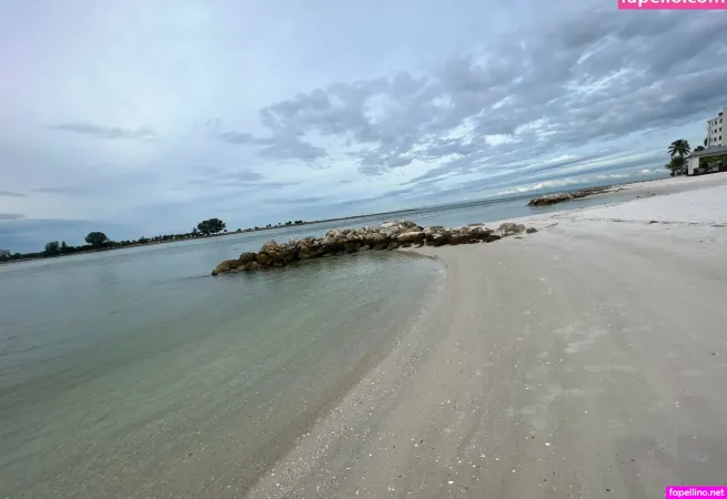 Flbeachbuns OnlyFans Thumbnail #HpVMtzts13