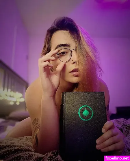 Fleur De Tease 1 OnlyFans Thumbnail #2xuGHG6yLE