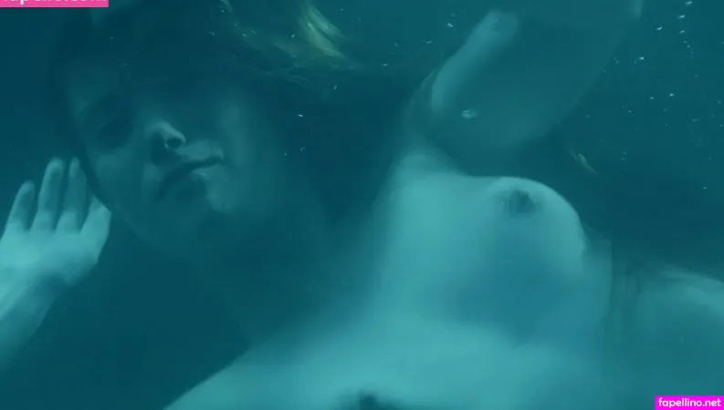 Fleur Geffrier OnlyFans Thumbnail #3epC8srYnX