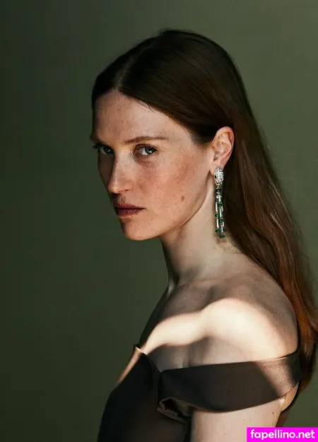 Fleur Geffrier OnlyFans Thumbnail #9NU4T289O0