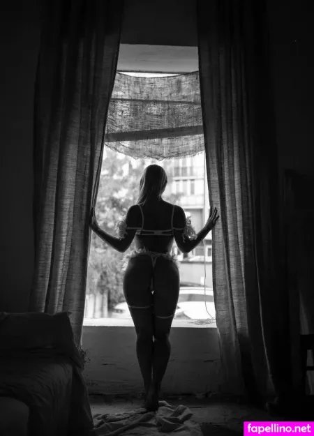 Flex Lady OnlyFans Thumbnail #NKfnmgZ8qT