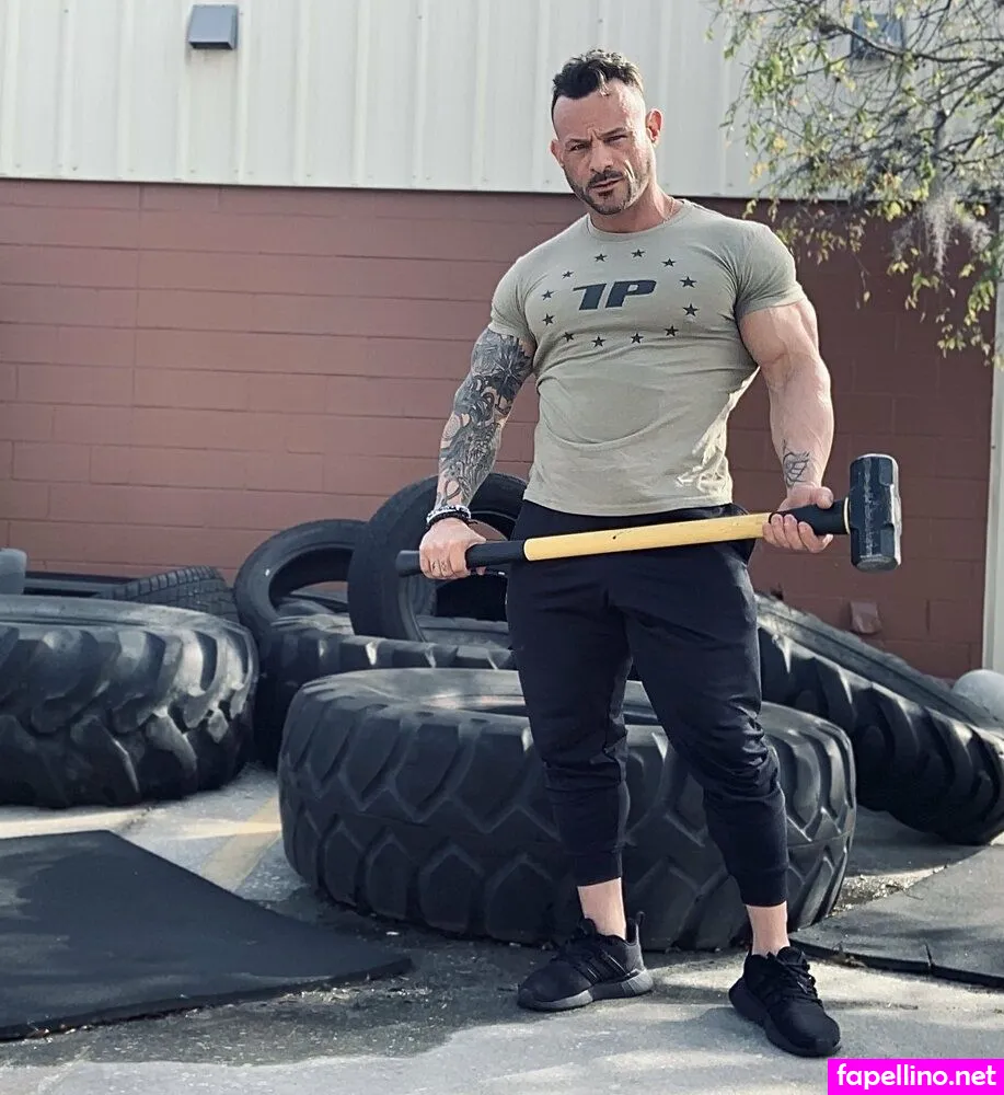 flexcash4, phil_moreland Nude Leaked OnlyFans Photo #RnXExs9ws3