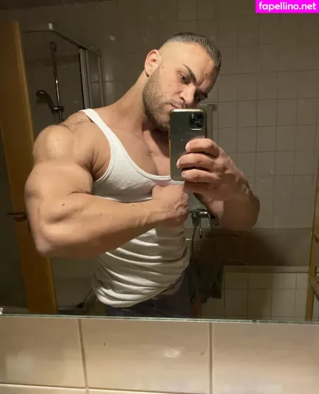 Flexmusclegod OnlyFans Thumbnail #2jtosJOPlr
