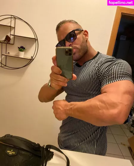 Flexmusclegod OnlyFans Thumbnail #ldVNmVxiuZ