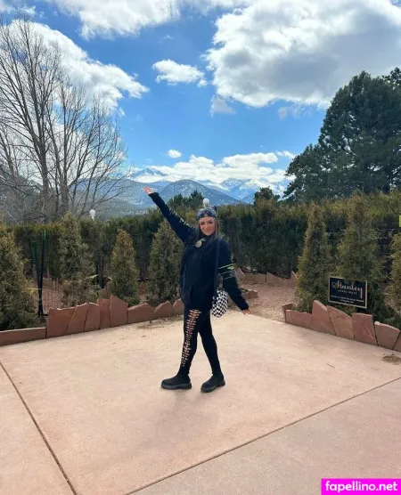 Flickswithvic OnlyFans Thumbnail #9ylz7ovuve