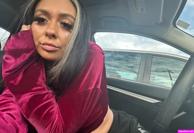 Flickswithvic OnlyFans Thumbnail #FH8CedxRUE