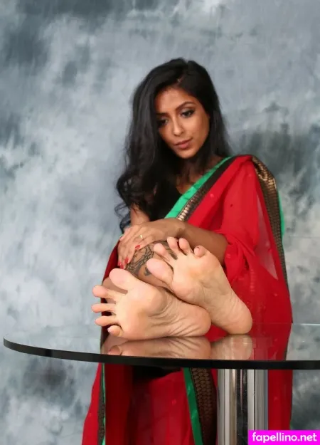 Flik Renee OnlyFans Thumbnail #AUW8aWBJBN