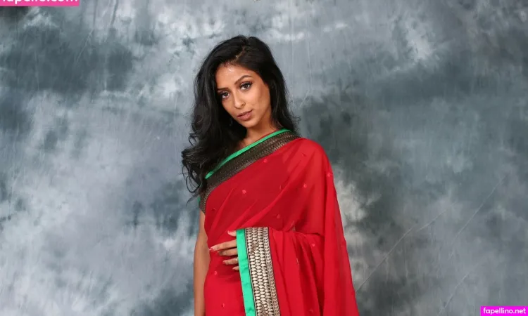 Flik Renee OnlyFans Thumbnail #Rs6p7C5boW