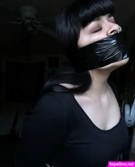 Flirtrussell OnlyFans Thumbnail #8xPUONa0pE