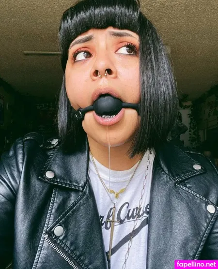 Flirtrussell OnlyFans Thumbnail #d1UBP1N2Pl