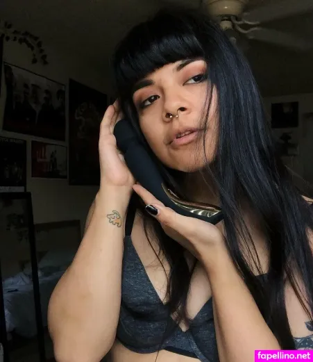 Flirtrussell OnlyFans Thumbnail #sd8HPkXxri