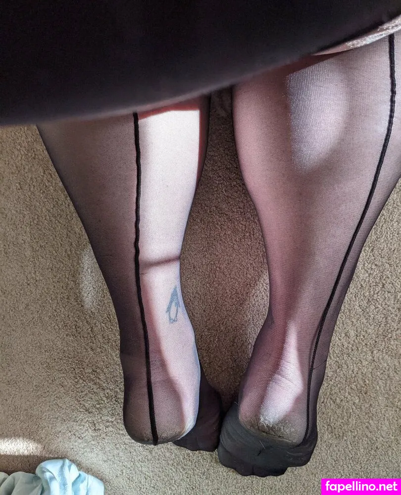 flirtyf33t94, peanutbutterandjellyaddict Nude Leaked OnlyFans Photo #A24mEUIKMN