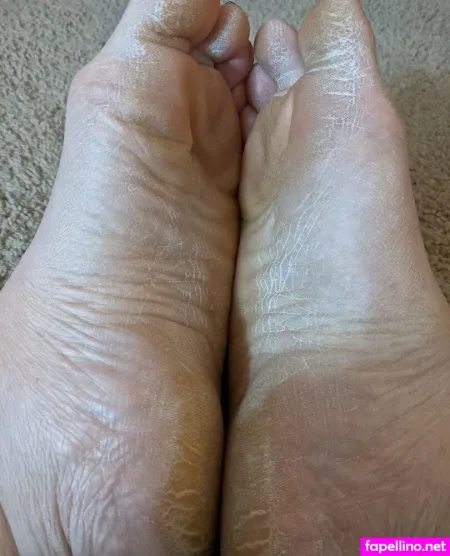 Flirtyf33t94 OnlyFans Thumbnail #wnh1NYetcv