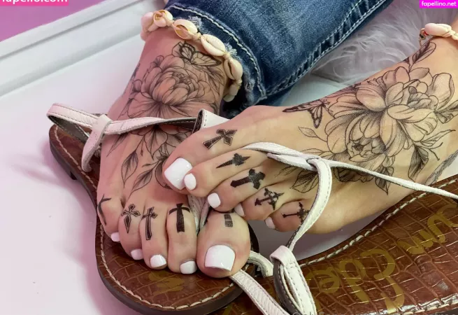 Flirtypawsfree OnlyFans Thumbnail #A0hJGdGL21