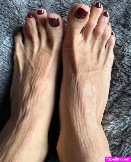 Flirtytoe18 OnlyFans Thumbnail #sLuwjf3fdq