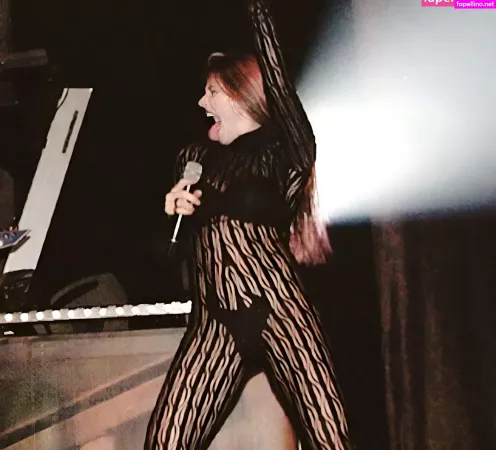 Floor Jansen OnlyFans Thumbnail #27wdxyw0MG