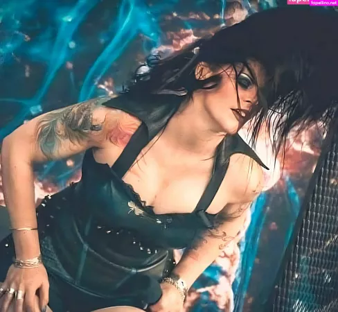 Floor Jansen OnlyFans Thumbnail #6JAJUdV4c1