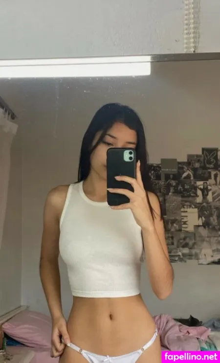 Flor Aure OnlyFans Thumbnail #DqyBksHQ5G