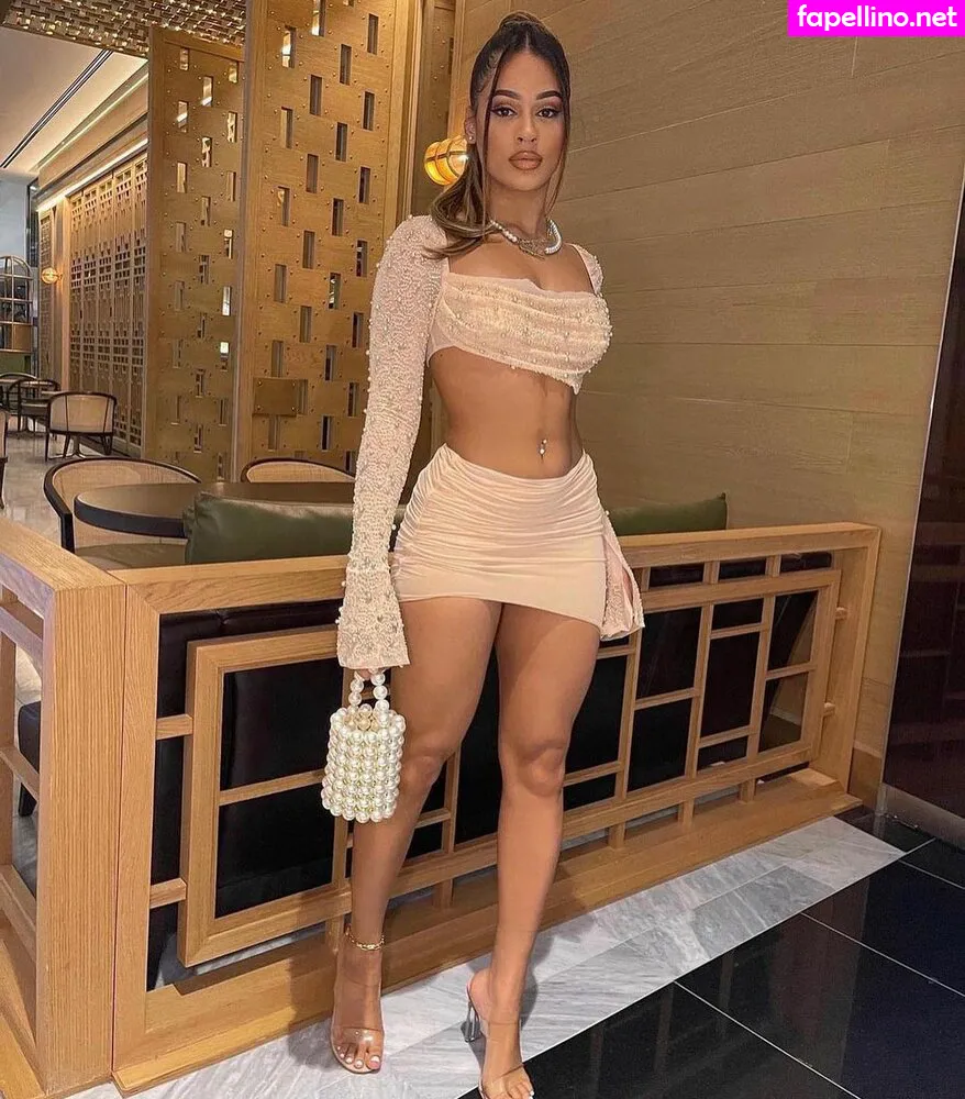 flor.delarosa Nude Leaked OnlyFans Photo #9GDn8jte6b