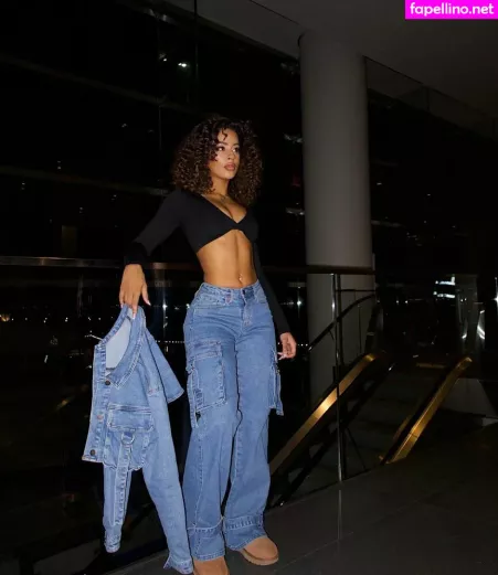 Flor De La Rosa OnlyFans Thumbnail #LOB4jVii1Y