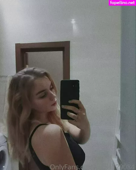 Flora Belll OnlyFans Thumbnail #195Qpldwkr