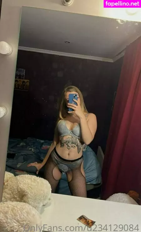 Flora Belll OnlyFans Thumbnail #8dfvYP3SZl