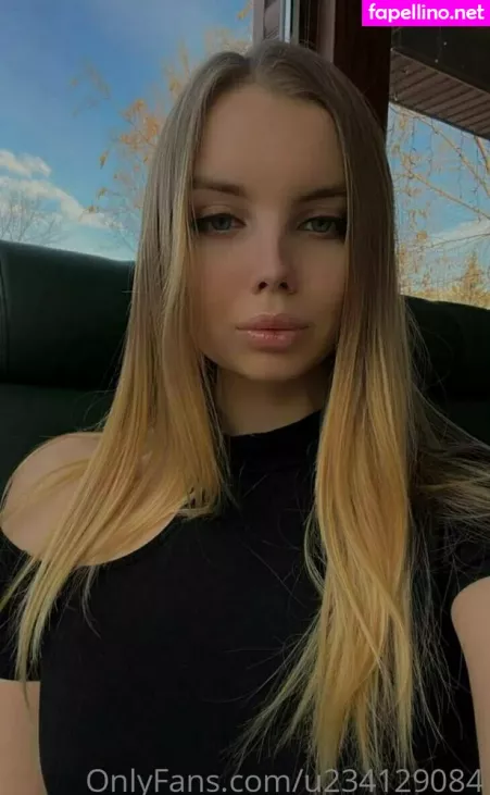 Flora Belll OnlyFans Thumbnail #BEq6KR0gVG