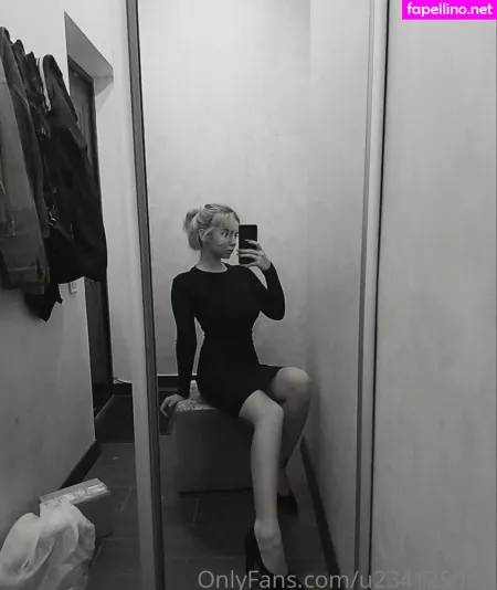 Flora Belll OnlyFans Thumbnail #sYFnl6v9dS