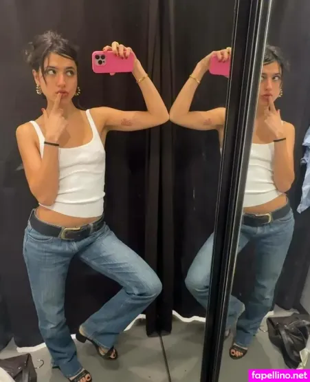 Flora Camolese OnlyFans Thumbnail #hLxMPUEWPq