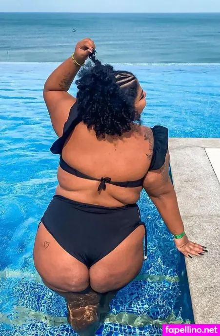 Flora Cruz OnlyFans Thumbnail #L1jFDarNnj