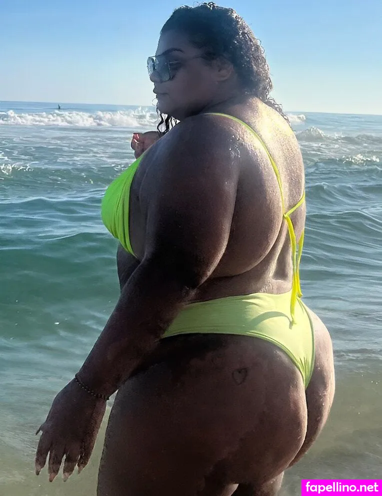 floracruzoficial, tianacruz Nude Leaked OnlyFans Photo #XZlThJc8ku