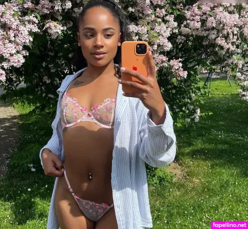 Flora Farrell OnlyFans Thumbnail #yFOMTj1D70