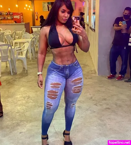 Flora Machado OnlyFans Thumbnail #4c4xFHPoO1