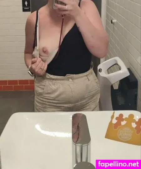 Flora Vn OnlyFans Thumbnail #9B0tEGrNbL