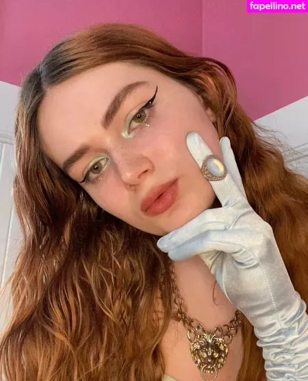 Floraauclair OnlyFans Thumbnail #XniShxJqBf