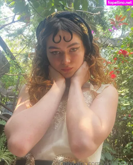 Floraauclair OnlyFans Thumbnail #dAcKU1dzMP