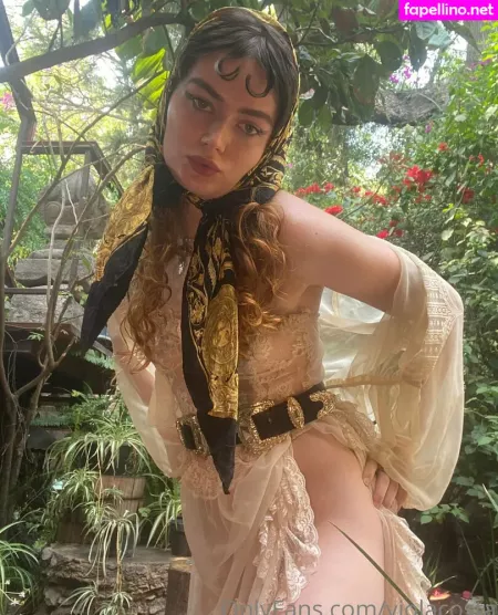 Floraauclair OnlyFans Thumbnail #eor2di9uKp