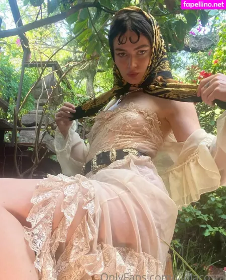 Floraauclair OnlyFans Thumbnail #oIXTkWlS31