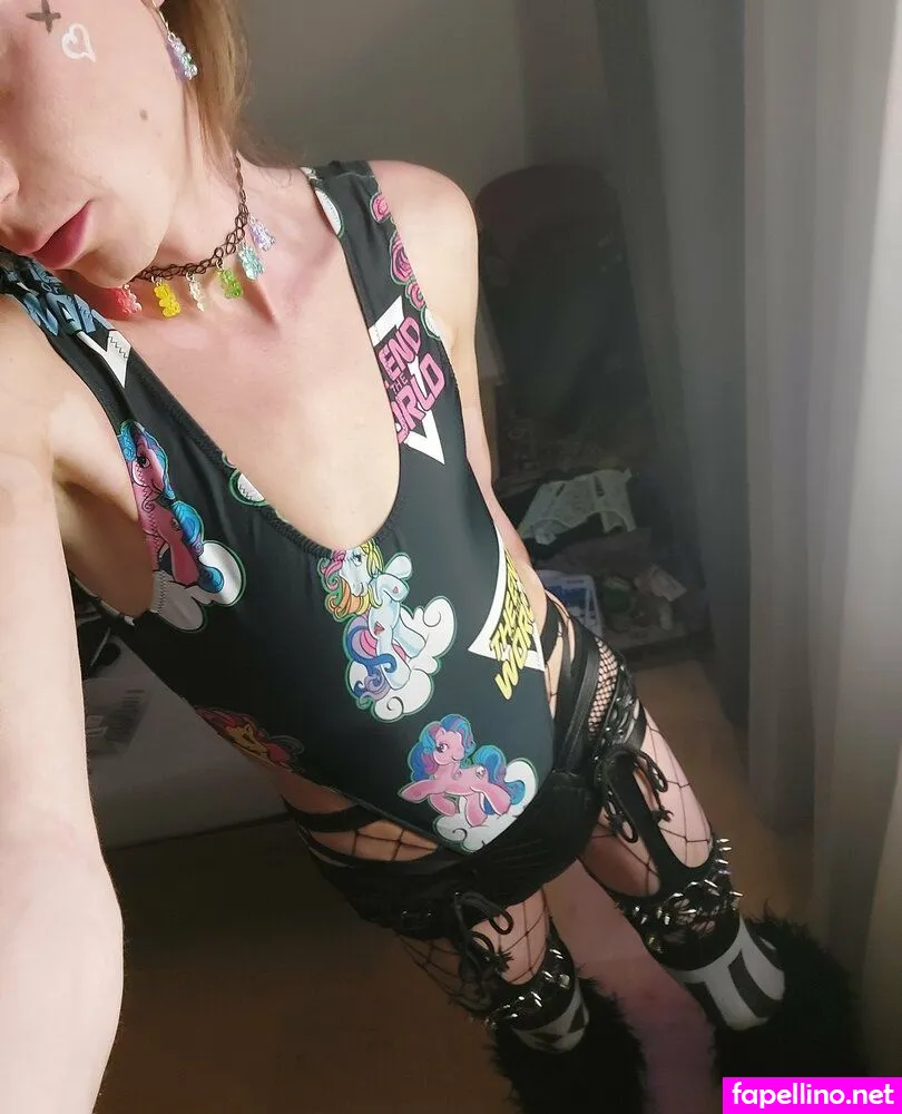 flora_the_fae, florainetheenby Nude Leaked OnlyFans Photo #MgUX9Fa1yP