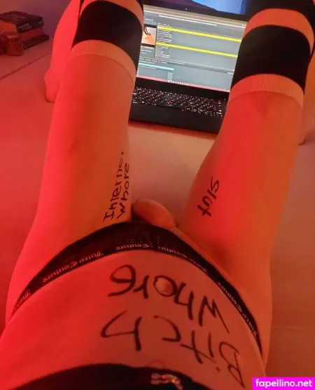 Florainetheenby OnlyFans Thumbnail #UwGPaHun1V