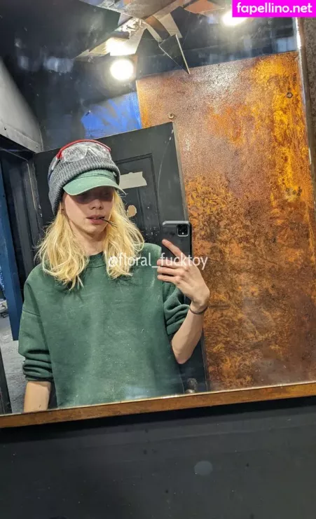 Floral Fucktoy OnlyFans Thumbnail #6iHvi5pbhA