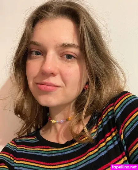 Floral Karry OnlyFans Thumbnail #B2LjeNtkiF