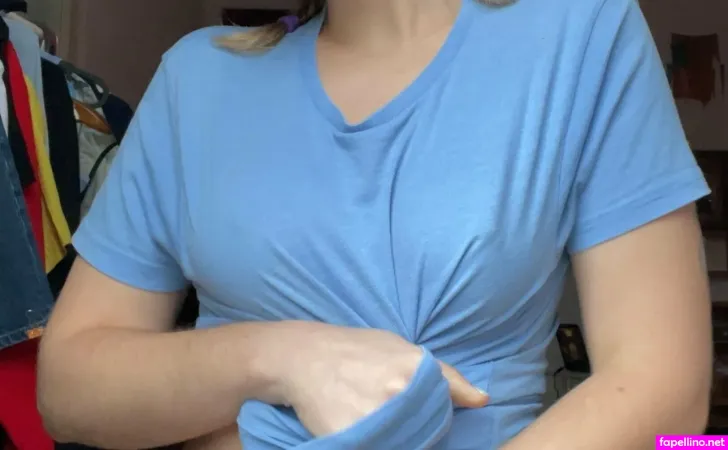 Floral Karry OnlyFans Thumbnail #ij044WxYxQ