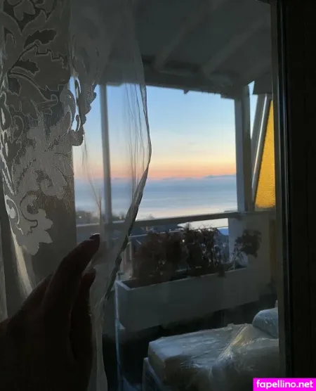 Florence Agapi 1 OnlyFans Thumbnail #32uSxhENDk