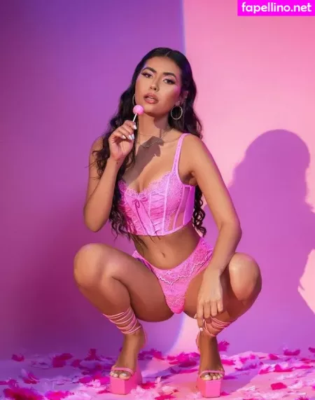 Florence Mueller OnlyFans Thumbnail #u12NRqXtvY