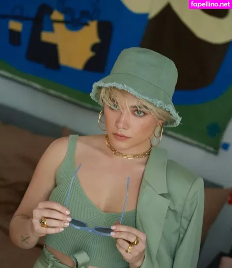 Florence Pugh OnlyFans Thumbnail #C7ReX1lNqf