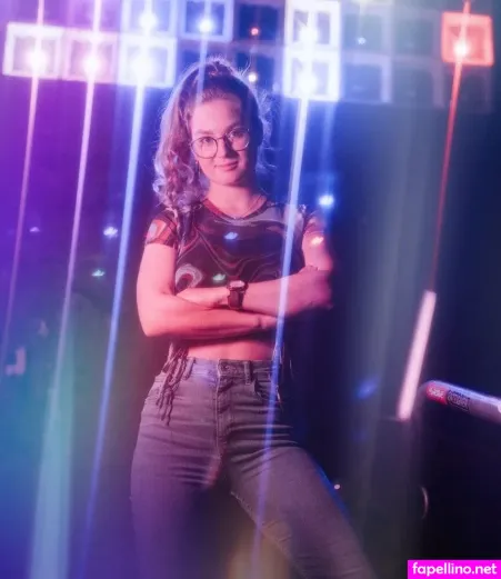 Florentine Osche OnlyFans Thumbnail #gx0bf5PBeP