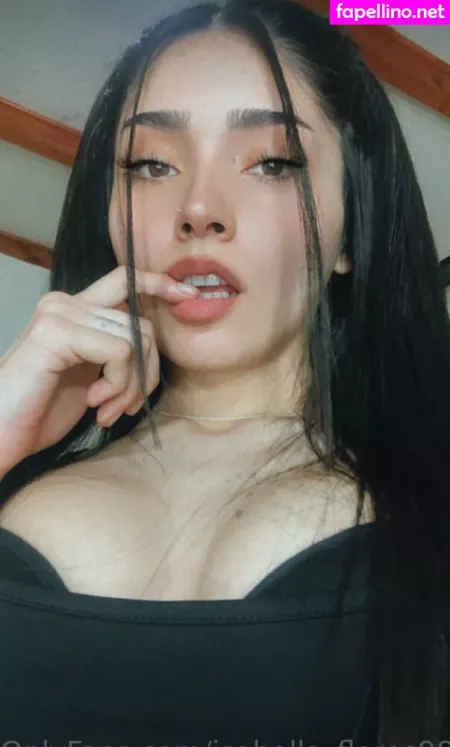 Flores Isabella98 OnlyFans Thumbnail #mNeq5TlXwI