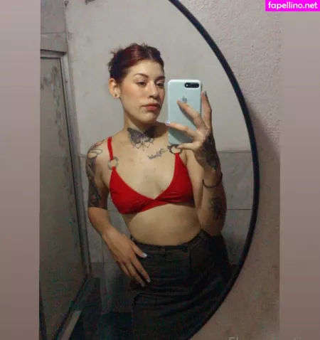 Floresmartins OnlyFans Thumbnail #1vNovy8pbu
